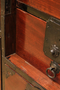 Clothing Chest BB1853