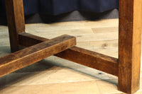 レトロ感溢れる使い込まれたデスク BB2175