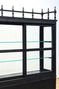 稀少ブラックカラー‼ディスプレイが映えるデザイン性の高いガラスケース BB2218