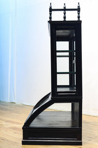 稀少ブラックカラー‼ディスプレイが映えるデザイン性の高いガラスケース BB2218