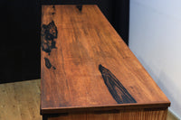 珍品!!無垢材の黒柿杢目が流れる堂々とした越後収納箪笥 BB2226