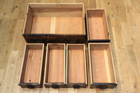 珍品!!無垢材の黒柿杢目が流れる堂々とした越後収納箪笥 BB2226