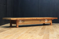 テレビ台に!! 一枚板を使用した頑丈な木地色の裁ち台 BB2241