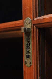 温かみある色艶でレトロ感のあるガラスケース BB2249