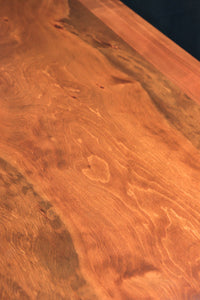 温かみある色艶でレトロ感のあるガラスケース BB2249