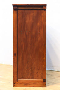 温かみある色艶でレトロ感のあるガラスケース BB2249