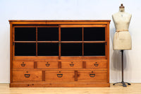 温かみある色艶でレトロ感のあるガラスケース BB2249