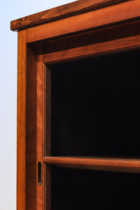 温かみある色艶でレトロ感のあるガラスケース BB2249