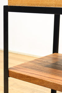 ディスプレイに最適なアイアンフレーム付き五面ガラスケース BB2262