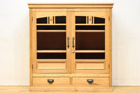 デザイン性の高い観音扉のレトロガラスケース BB2293