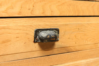 デザイン性の高い観音扉のレトロガラスケース BB2293