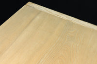 デザイン性の高い観音扉のレトロガラスケース BB2293