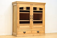 デザイン性の高い観音扉のレトロガラスケース BB2293