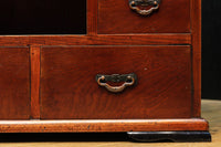 上品な造りと色艶で空間が華やぐ飾り棚 BB2409