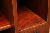 上品な造りと色艶で空間が華やぐ飾り棚 BB2409