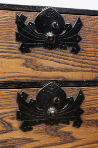 杢目が引き立つアイアンフレーム付き衣裳箪笥 BB2476