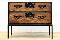 杢目が引き立つアイアンフレーム付き衣裳箪笥 BB2476