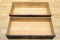 杢目が引き立つアイアンフレーム付き衣裳箪笥 BB2476