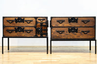 杢目が引き立つアイアンフレーム付き衣裳箪笥 BB2476