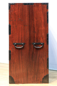 珍品‼ 総桐‼ 隠し小箱を多数備えた見事な造りと風合いが美しい最上収納箪笥 BB2484