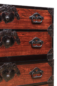稀少!! 見栄えのする蕪の装飾金具で趣き深い庄内衣裳箪笥 BB2561