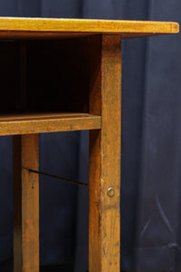 Retro Furniture BB2662b