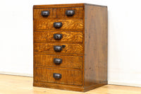 金具の風合いが時代感を漂わせる小箪笥 BB2705