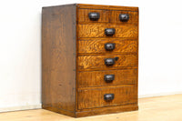 金具の風合いが時代感を漂わせる小箪笥 BB2705