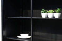 空間が引き締まる黒い色彩のレトロガラスケース BB2709