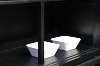 空間が引き締まる黒い色彩のレトロガラスケース BB2709