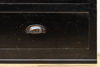 空間が引き締まる黒い色彩のレトロガラスケース BB2709