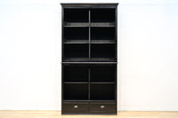 空間が引き締まる黒い色彩のレトロガラスケース BB2709