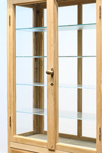 脚高のシルエットで可愛らしい木地色の温かみあるケビント BB2719