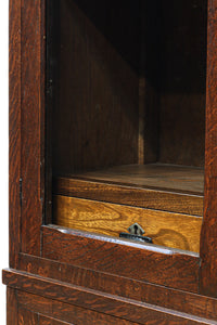 装飾性の高い杢目模様がレトロ感を高めるガラスケース BB2724