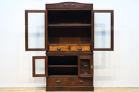 装飾性の高い杢目模様がレトロ感を高めるガラスケース BB2724