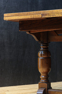 艶やかで美しく重厚な佇まいのバタフライテーブル BB2753