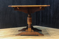 艶やかで美しく重厚な佇まいのバタフライテーブル BB2753