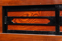 稀少幅2107ミリ‼ 艶やかで雅やかな色彩の貫禄溢れる極上近江水屋箪笥 BB2909