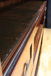 稀少幅2107ミリ‼ 艶やかで雅やかな色彩の貫禄溢れる極上近江水屋箪笥 BB2909