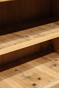 極上!! 美しい木地色に自然美が際立つ京水屋箪笥 BB2911