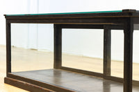 時代の雰囲気も楽しめる味わい深い五面ガラスケース BB2932