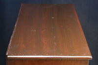 装飾性のある金具がお洒落なアイアンフレーム付きガラスケース BB2950