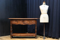 モダンな装飾で時代の趣き溢れるスリムテーブル BB2980