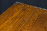 欅杢目に菊の金具を添えた風格漂う優美な米沢衣裳箪笥 BB3002