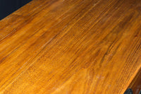 欅杢目に菊の金具を添えた風格漂う優美な米沢衣裳箪笥 BB3002