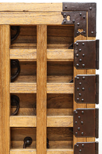 Merchant Chest BB3020