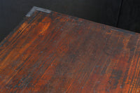 重厚感のある金具と杢目が見事な最上衣裳箪笥 BB3028