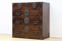 重厚感のある金具と杢目が見事な最上衣裳箪笥 BB3028