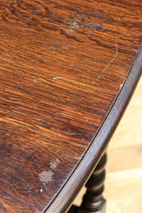 鮮やかで美しいオーバル型に広がるバタフライテーブル BB3030