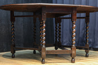 鮮やかで美しいオーバル型に広がるバタフライテーブル BB3030